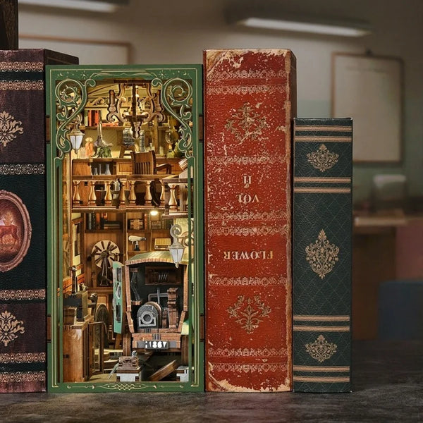 Book Nook - Pani Radium