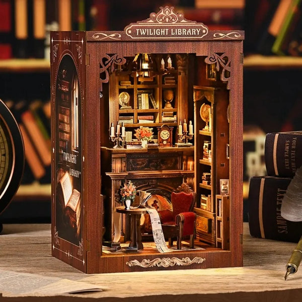 Book Nook - Biblioteka o zmierzchu