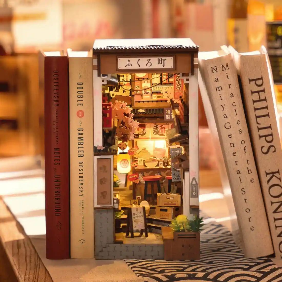 Aleja Wina Sakura — Zestaw DIY Book Nook