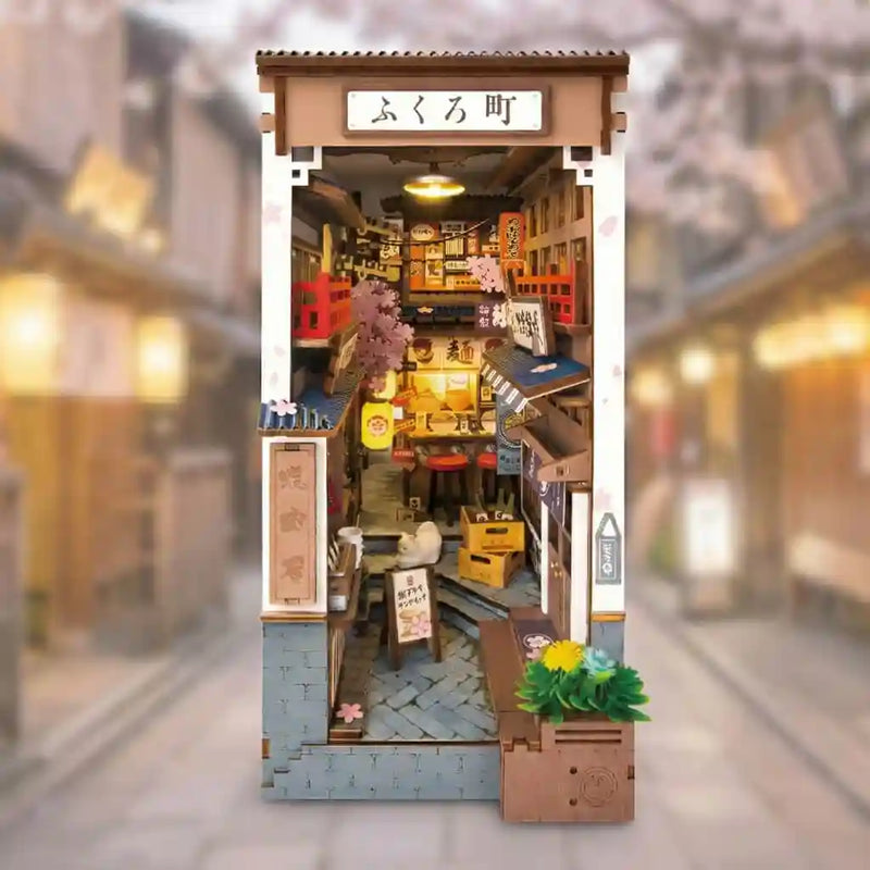 Butelki sake i noren