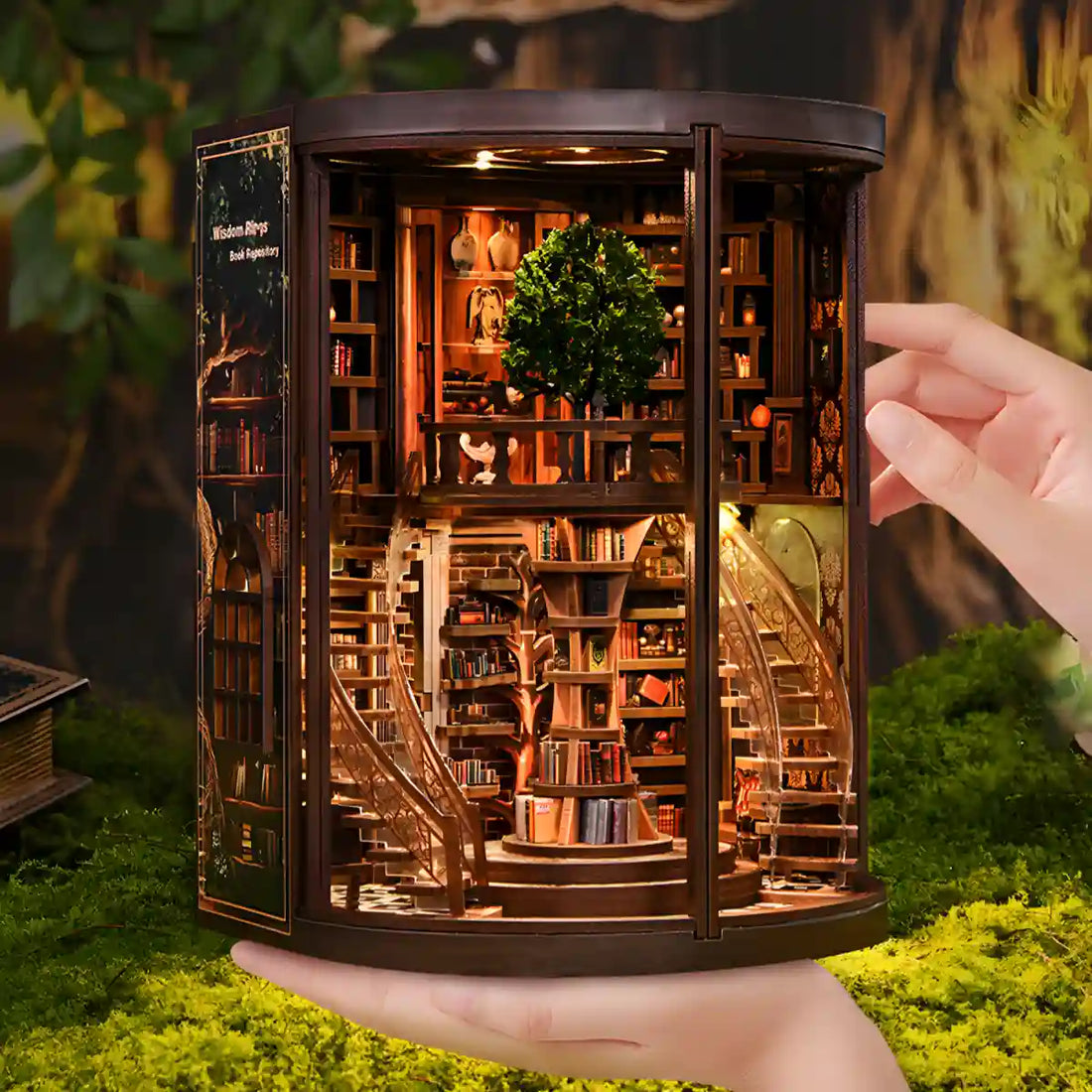 Zestaw DIY Book Nook The Elder Oak