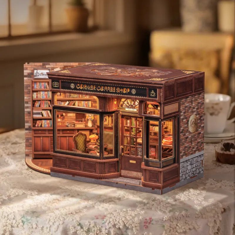 Miniature House - Corner Coffee Shop