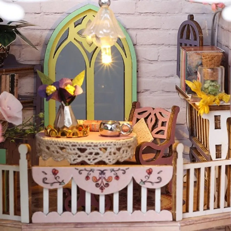 Book Nook - Flower House