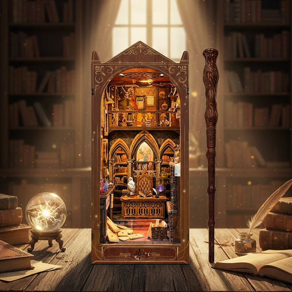 Book Nook - Magiczne biuro