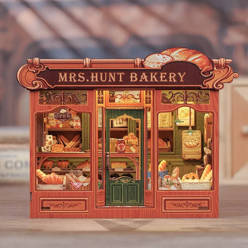 Miniature House - Mrs. Hunt Bakery