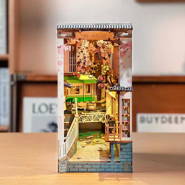 Book Nook - Sakura Densya | TGB01