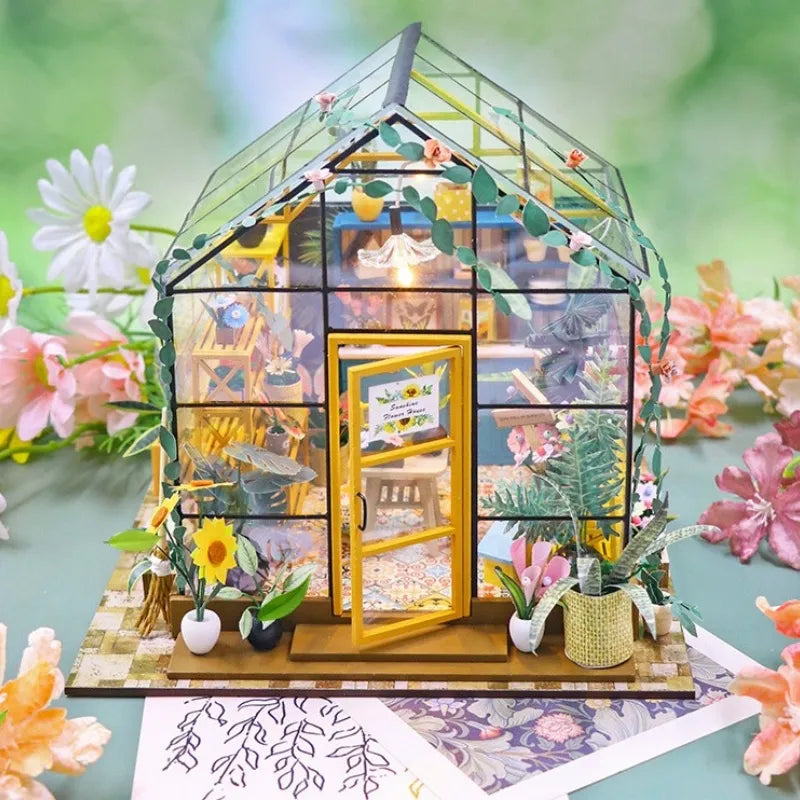 Miniature House - Sunshine Flower House