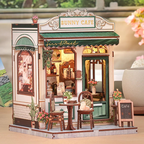 Zestaw do samodzielnego montażu miniatury domu - Słoneczna Kawiarnia