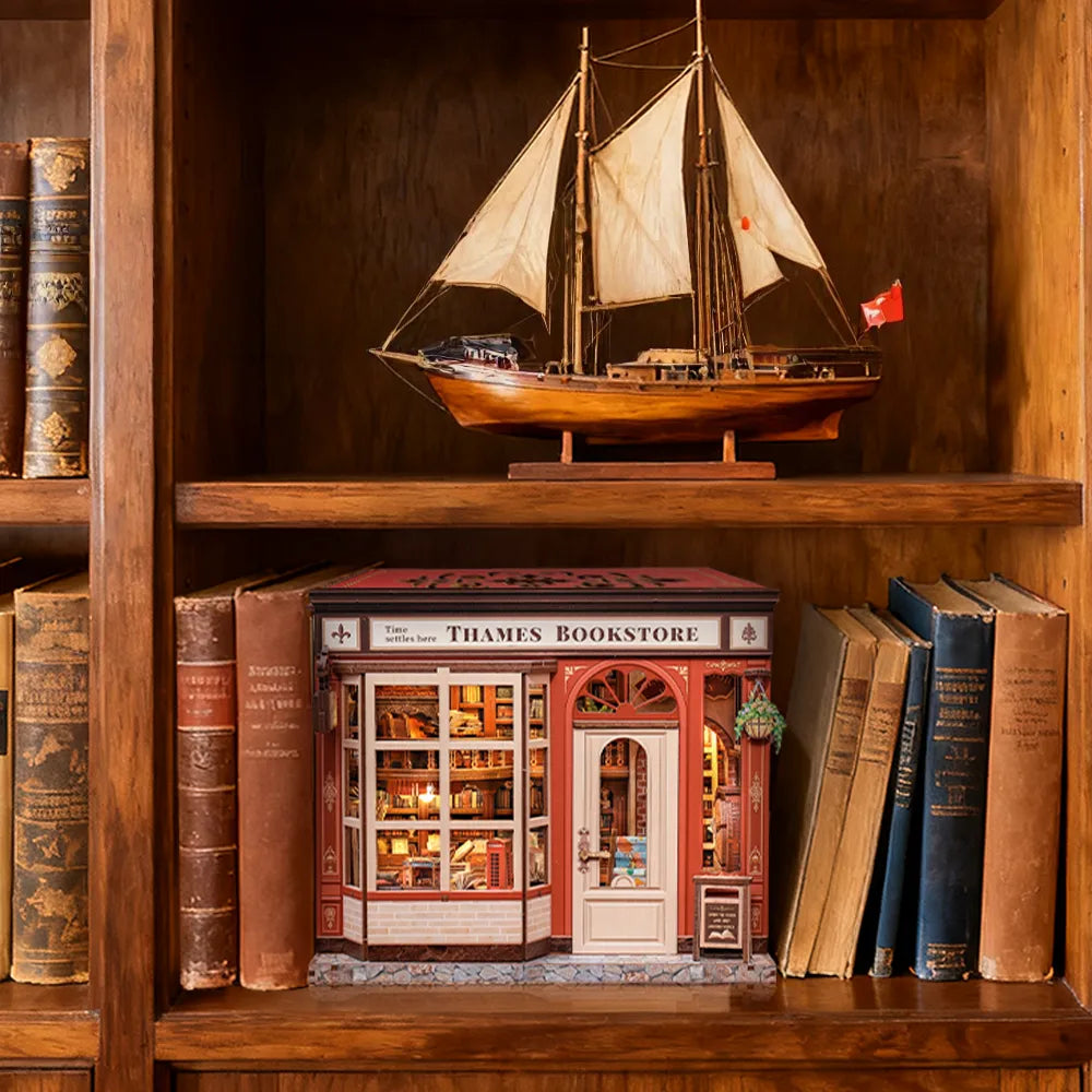 Kit de Casa en Miniatura - Book Nook Thames