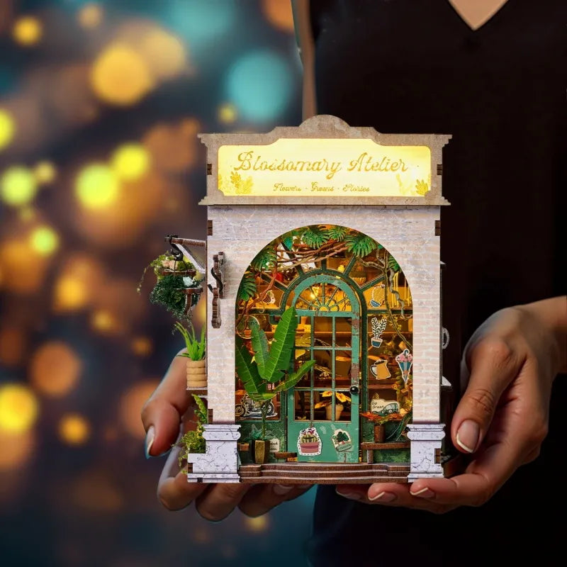 Miniature House Kit - Blossomary Atelier