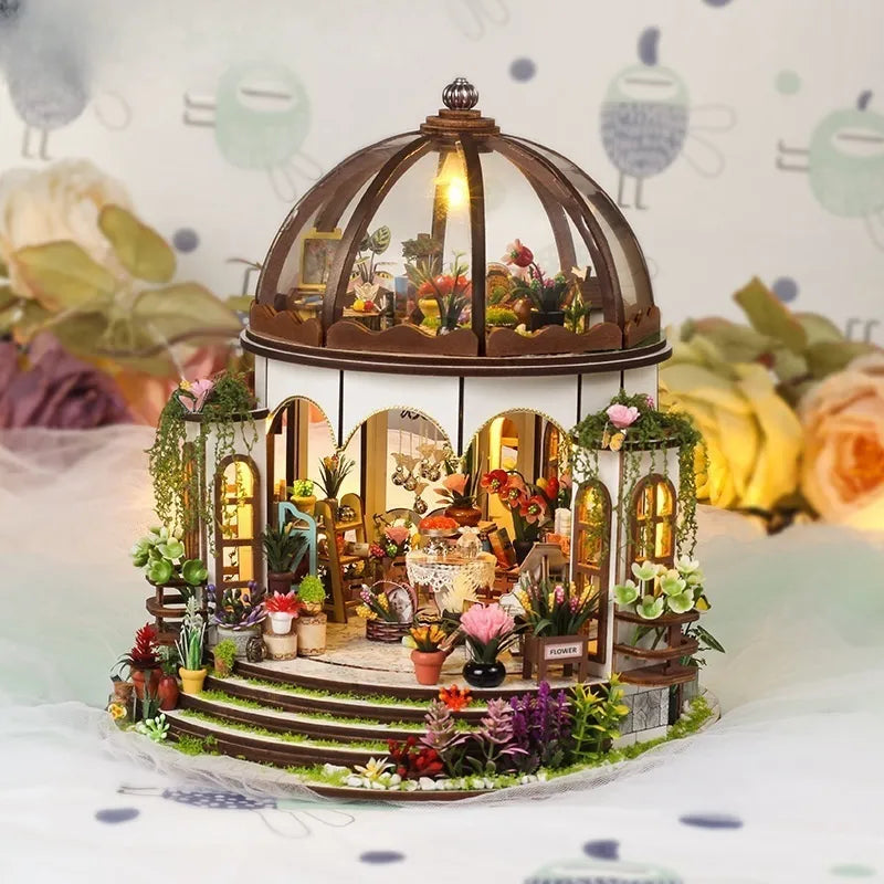 Miniature House - Hanging Garden