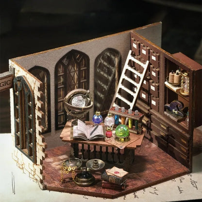 Miniature House - Magic Workshop